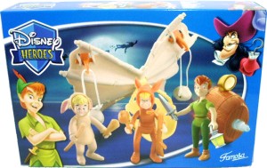 Disney Heroes - Peter Pan : Peter Pan con sus amigos (Famosa 2210A))