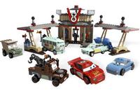 Lego : Cars 2 - Café V8 de Flo (Lego 8487)